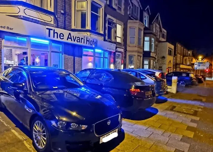 Avari BeachAirport Hotel